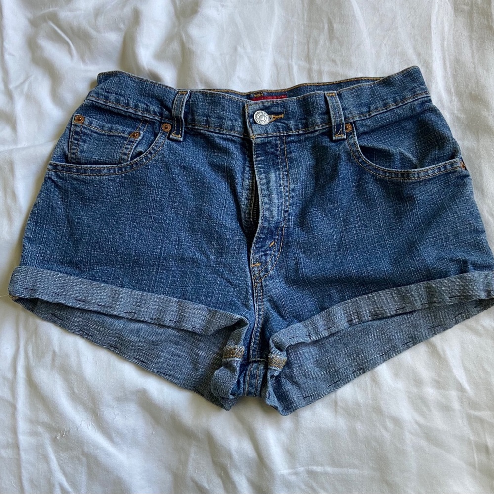 Levi’s high waisted shorts